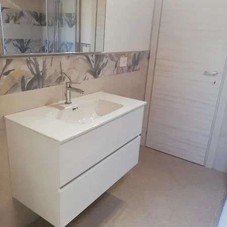 Un Passo Dai Trabocchi * Villalfonsina